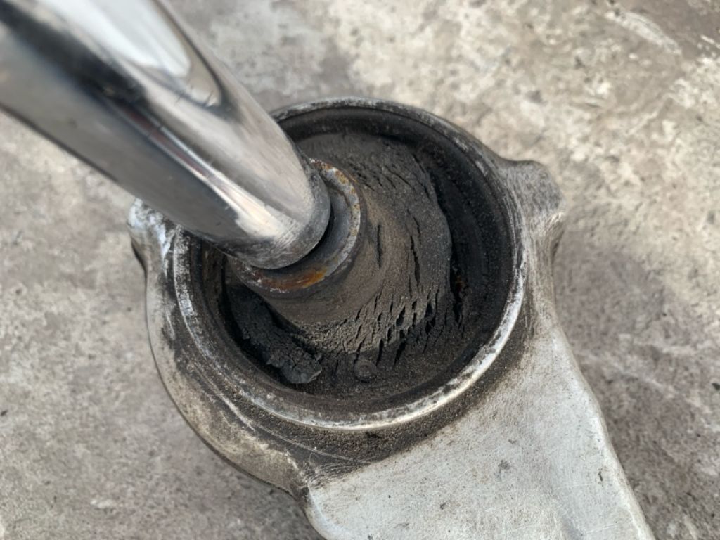 54501-JA00B | Рычаг передней подвески нижний лев. NISSAN ALTIMA L32 07-12 - Фото 5