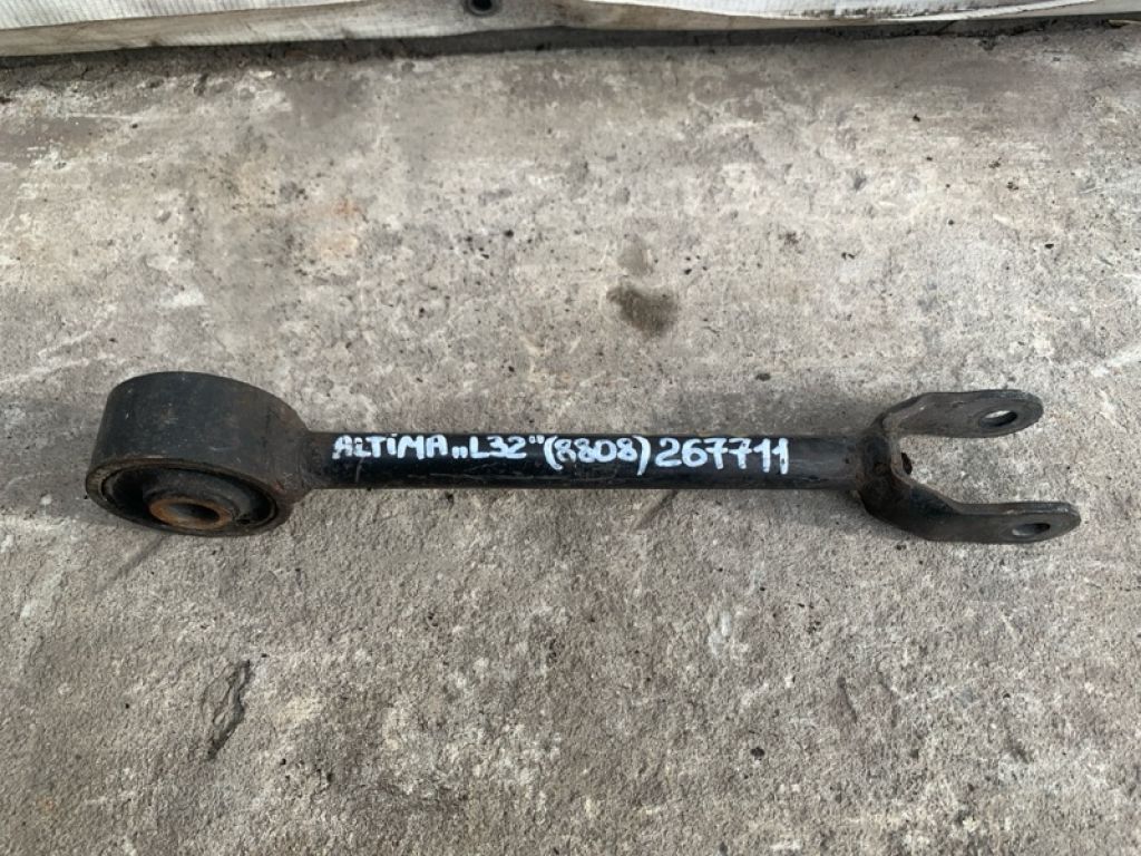 55110-ZX00B | Рычаг задней подвески продольный NISSAN ALTIMA L32 07-12