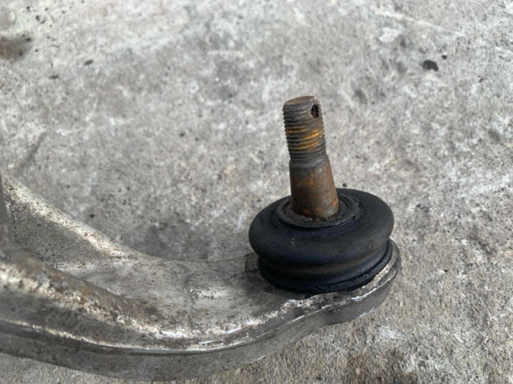 55501-JA00A | Важіль задньої підвіски поперечний верхній прав. NISSAN ALTIMA L32 07-12 - Фото 5