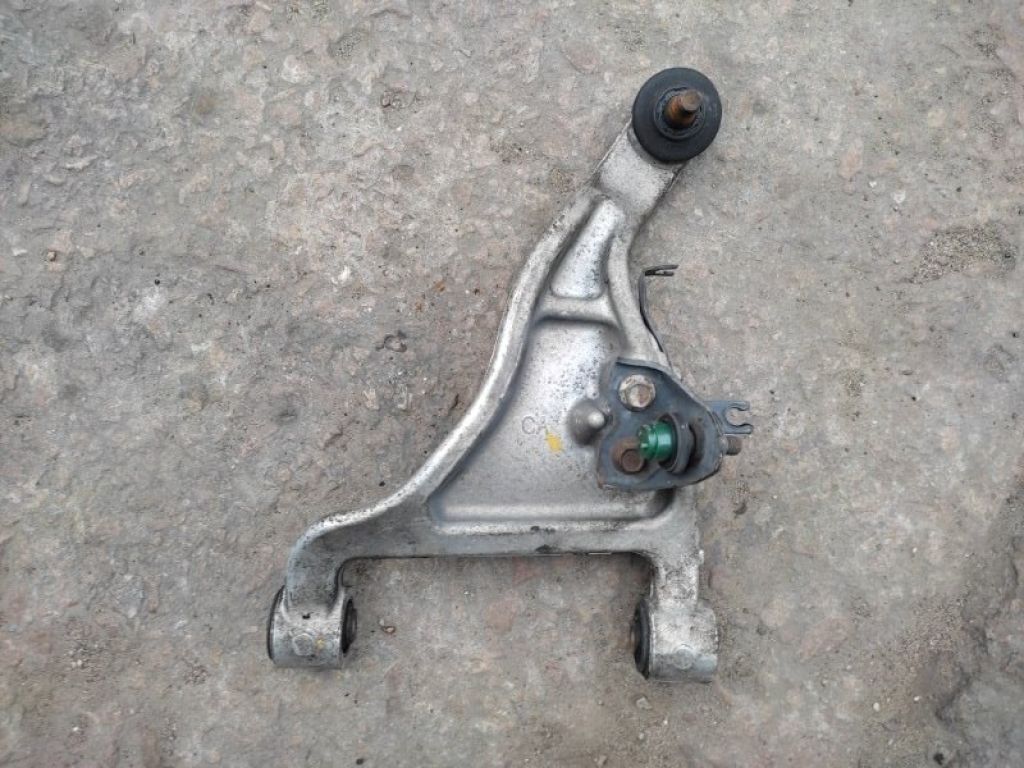 55501-CA000 | Важіль задньої підвіски поперечний верхній прав. NISSAN MURANO Z50 02-07