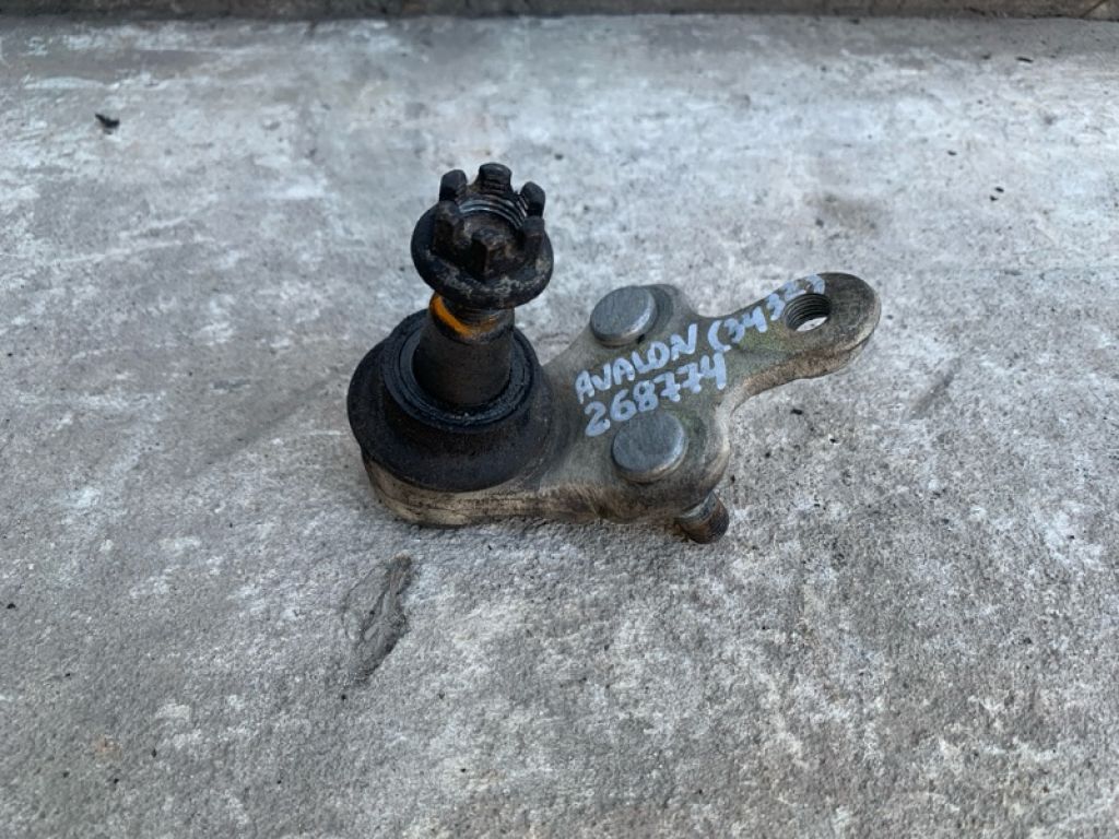 43330-09051 | Шаровая опора передн. TOYOTA AVALON 99-05