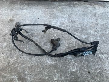Датчик ABS передн. прав. TOYOTA AVALON 99-05