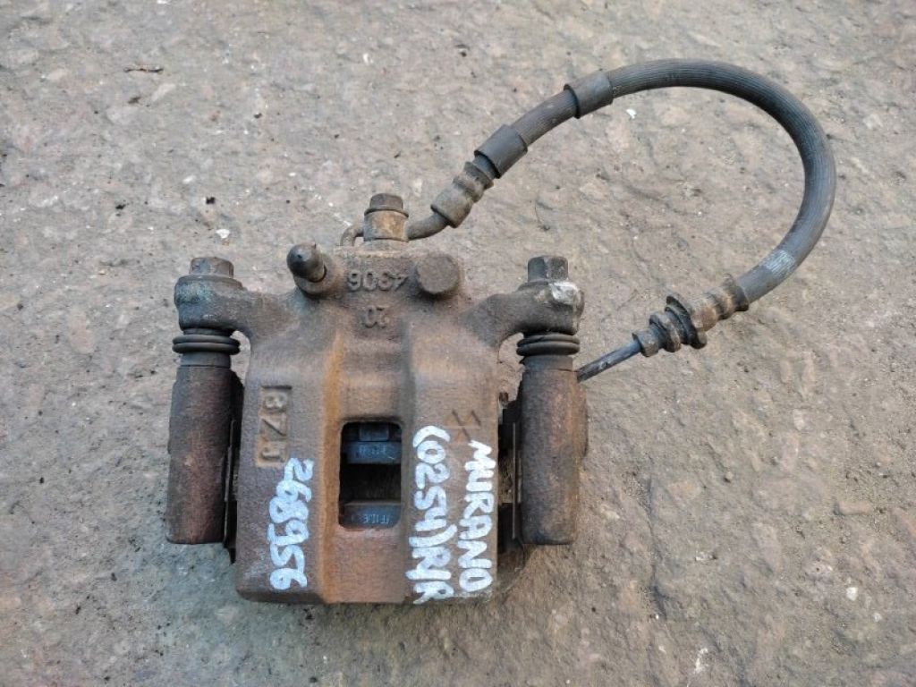 44001-AL500 | Супорт гальмівний задн. прав. NISSAN MURANO Z50 02-07