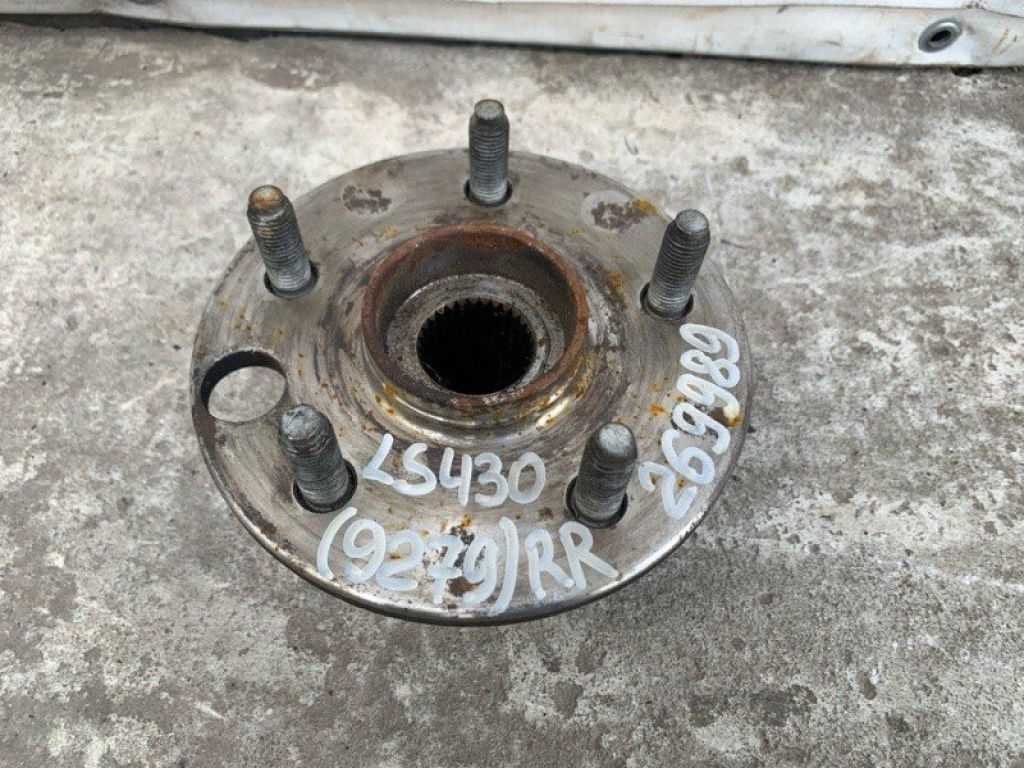 42410-50010 | Маточина колеса задн. LEXUS LS430 00-06