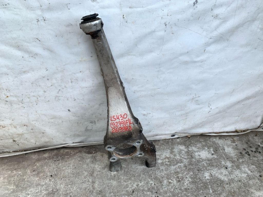 43202-50010 | Кулак поворотний лів. LEXUS LS430 00-06 - Фото 2