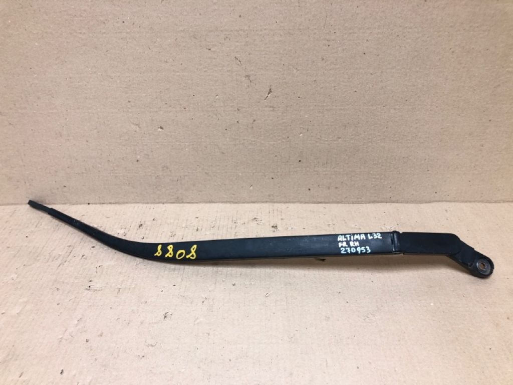 28886-JA00A | Повідець склоочисника передній прав. NISSAN ALTIMA L32 07-12