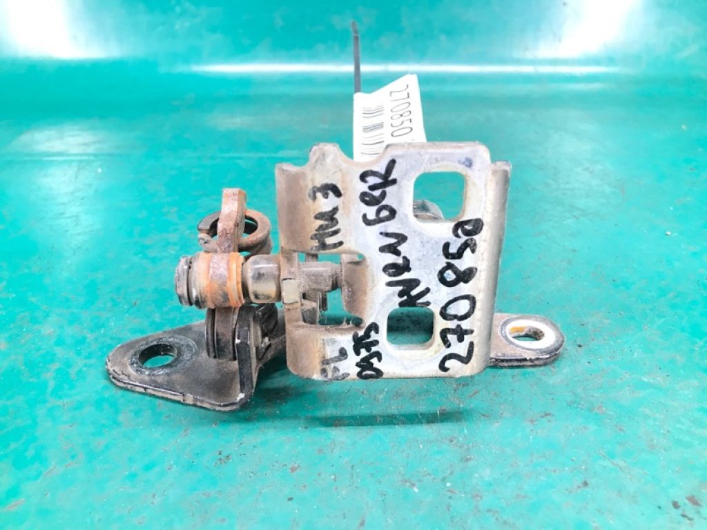 55360919AH | Петля двери нижняя передн. лев. DODGE AVENGER 07-14