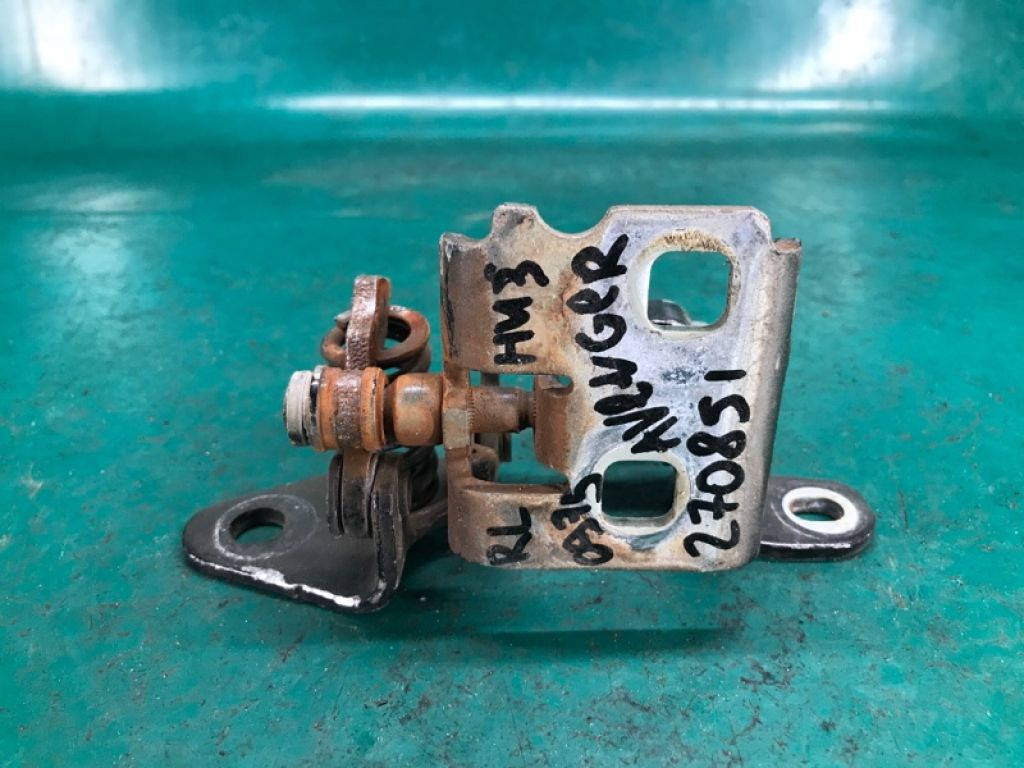 55360919AH | Петля двери нижняя задн. лев. DODGE AVENGER 07-14