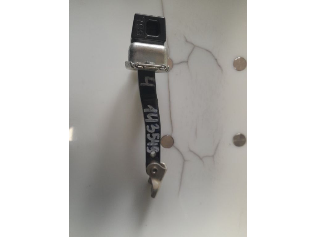 5702A040 | Обмежувач дверей передн. прав. MITSUBISHI OUTLANDER XL 05-13 - Фото 2