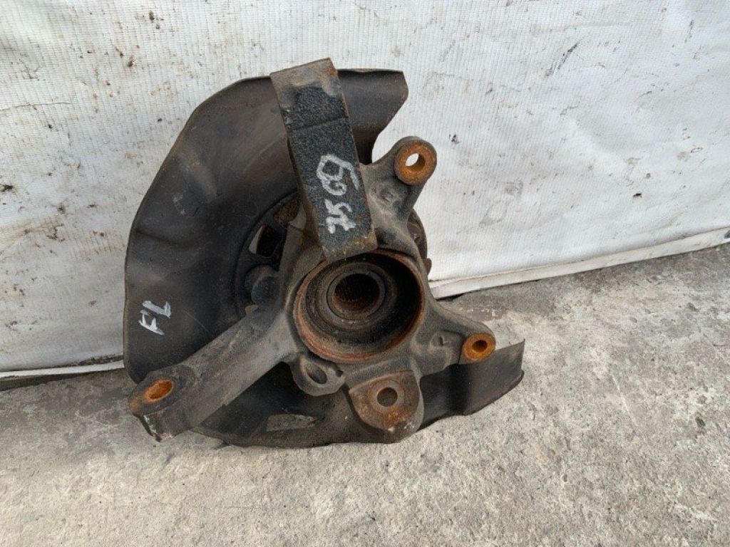 43212-33070 | Кулак поворотний лів. LEXUS RX300 98-03 - Фото 2