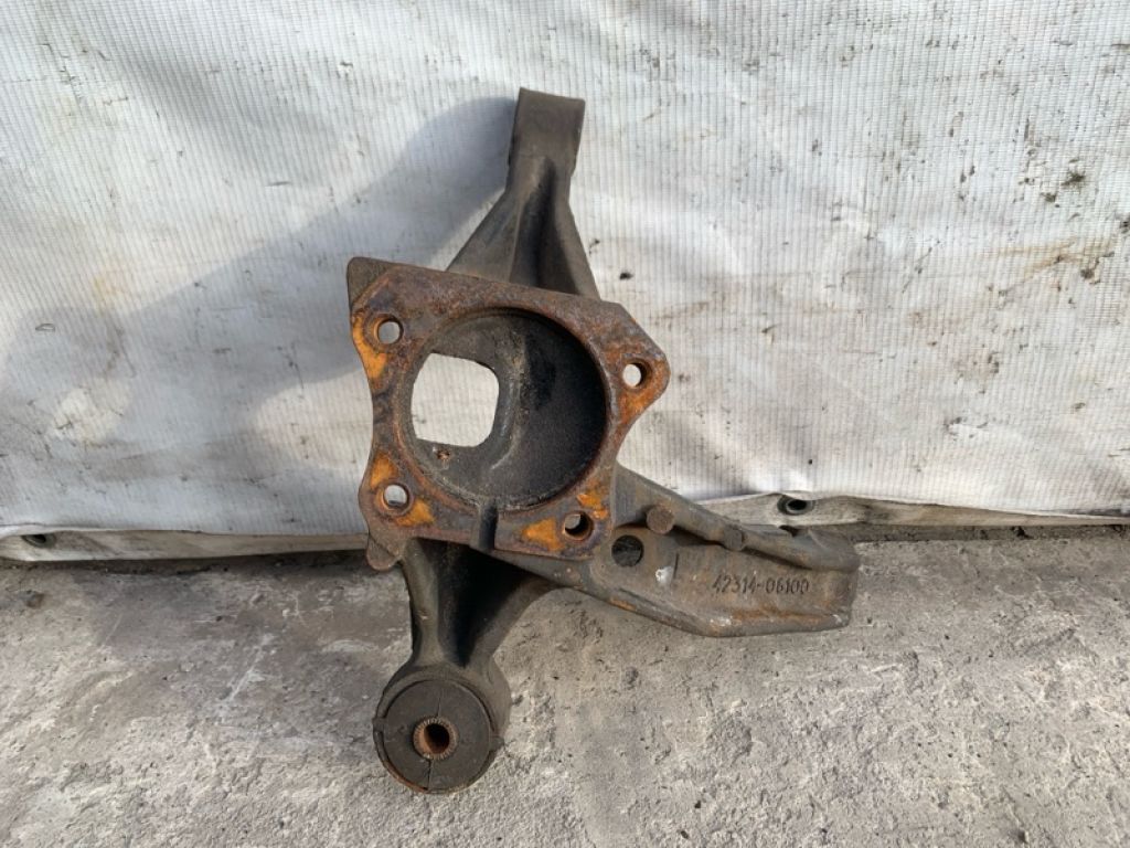 42305-06100 | Цапфа лів. TOYOTA SOLARA 03-09