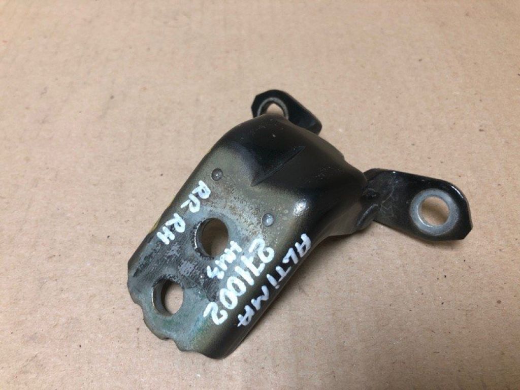 80400-ZP80A | Петля двері нижня задн. прав. NISSAN ALTIMA L32 07-12 - Фото 3