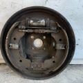 44000-3BA5B | Тормозной механизм прав. NISSAN VERSA B17 11-19
