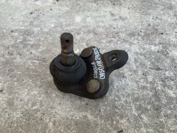 Кульова опора передн. прав. TOYOTA COROLLA 120 00-07