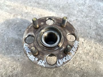 Маточина колеса задн. HONDA CIVIC ES 00-05