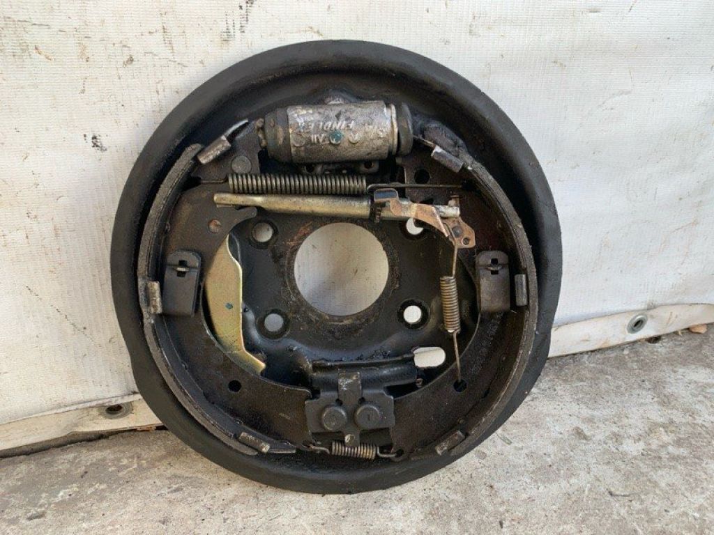 43110-S5D-A02 | Гальмівний механізм прав. HONDA CIVIC ES 00-05