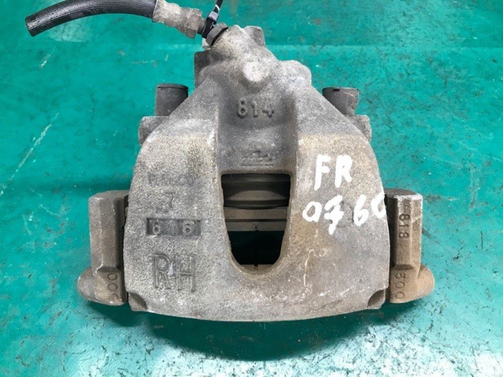 BPYK-33-61XA | Суппорт тормозной передн. прав. MAZDA 3 BK 03-08