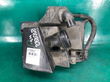 Крышка корпуса воздушного фильтра MAZDA 3 BK 03-08
