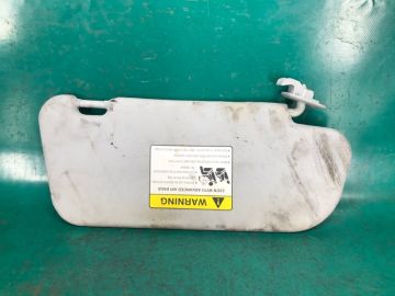 Козырек солнцезащитный лев. MAZDA 3 BK 03-08