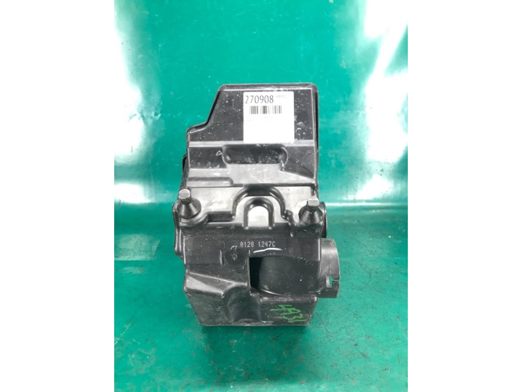 16500-3LM0A | Корпус воздушного фильтра NISSAN NV200 USA 13- - Фото 2