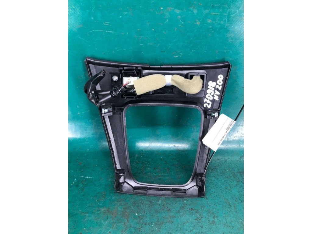 68262-3LM0A | Накладка торпедо-центр. NISSAN NV200 USA 13- - Фото 5