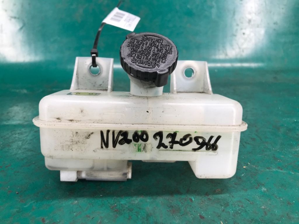 46090-3LM0A | Бачок главного тормозного цилиндра NISSAN NV200 USA 13-