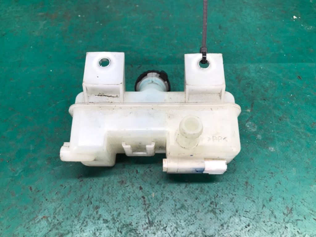 46090-3LM0A | Бачок главного тормозного цилиндра NISSAN NV200 USA 13- - Фото 4