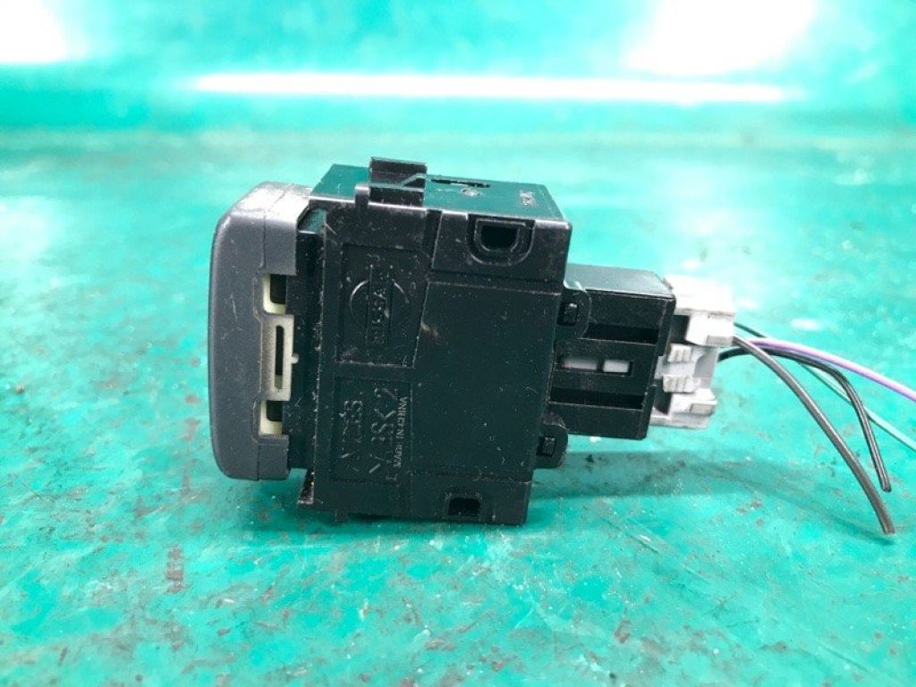 25145-1GR0A | Кнопка курсової стійкості NISSAN NV200 USA 13- - Фото 3