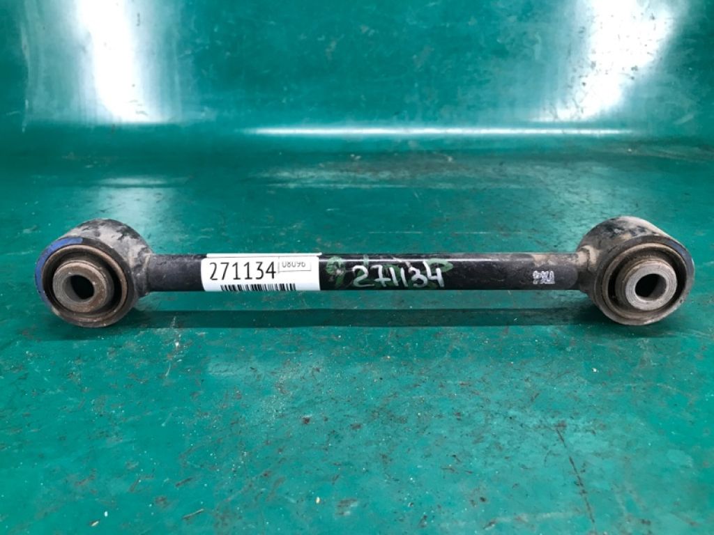 52345-TX4-A00 | Важіль задньої підвіски нижній поперечний ACURA RDX 12-19