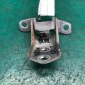 F151-58-210 | Петля двери верхняя передн. прав. MAZDA 3 BK 03-08 - Превью 4