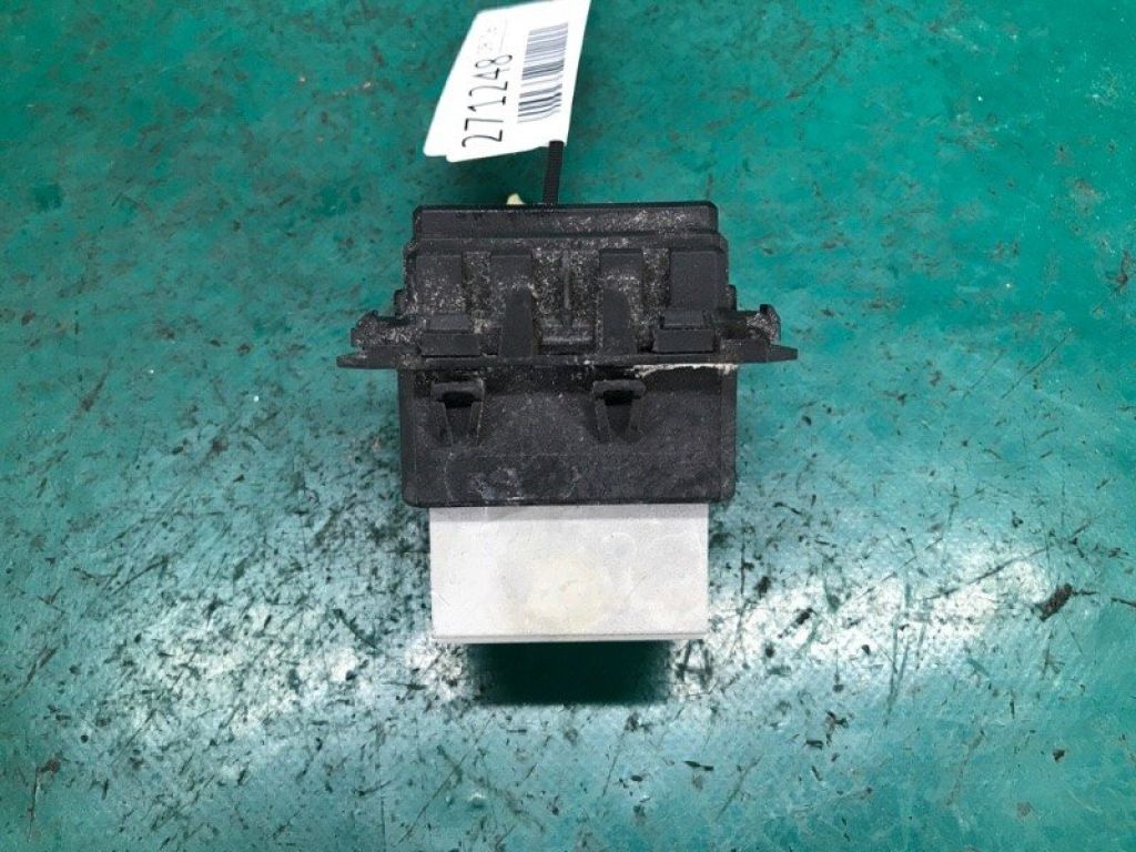 GS3M-61-B15 | Резистор пічки MAZDA 6 GH 07-12