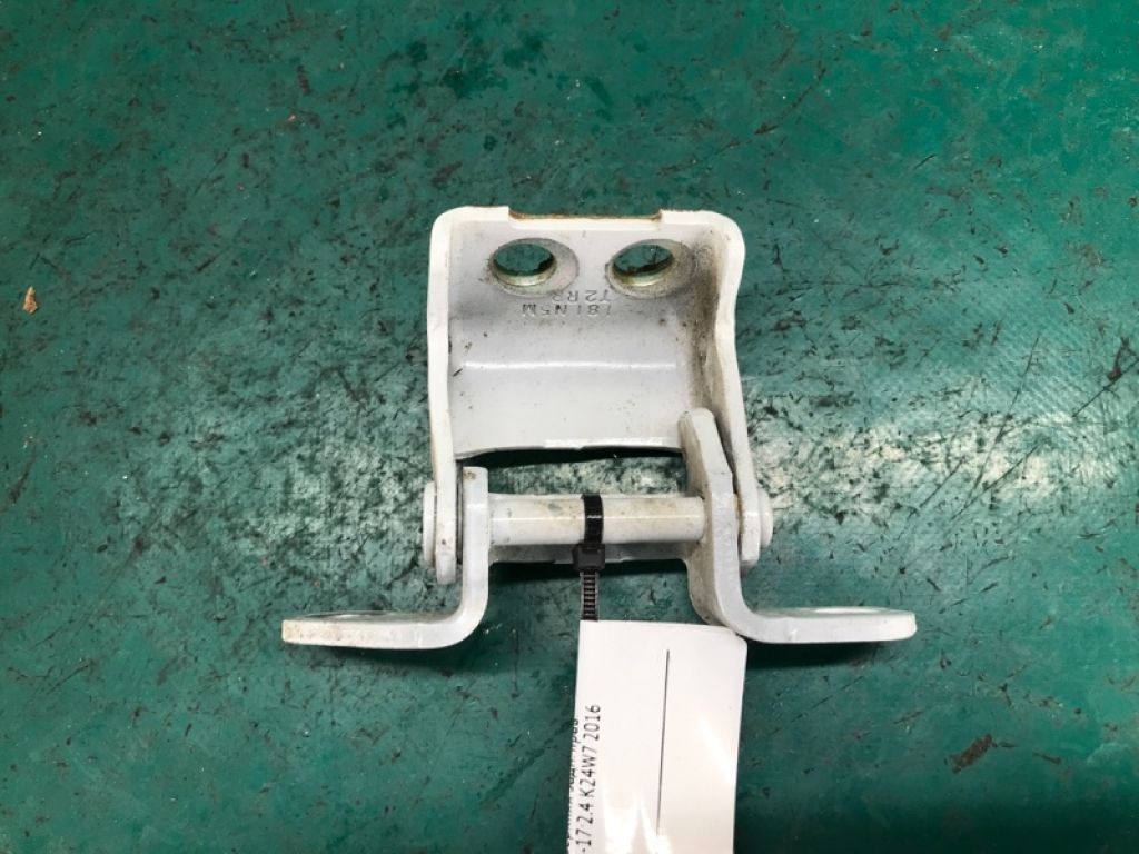 67910-T2F-A01ZZ | Петля двері верхня задн. прав. ACURA TLX 14-17 - Фото 3