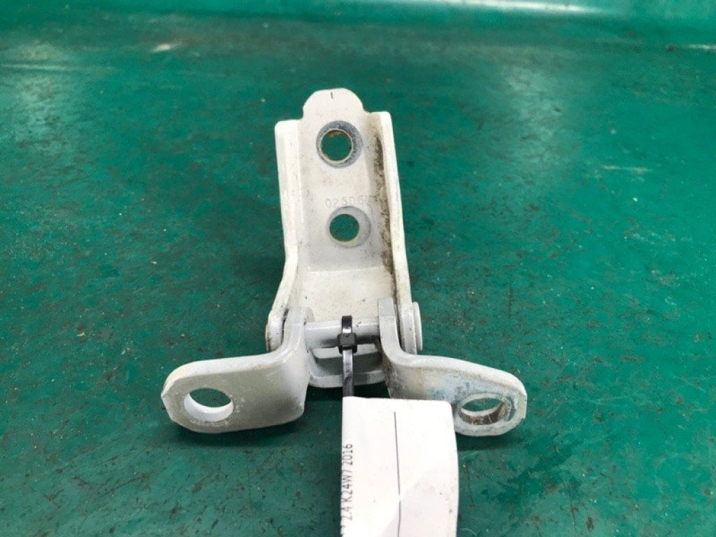 67920-TZ3-A02ZZ | Петля двері нижня задн. прав. ACURA TLX 14-17 - Фото 5