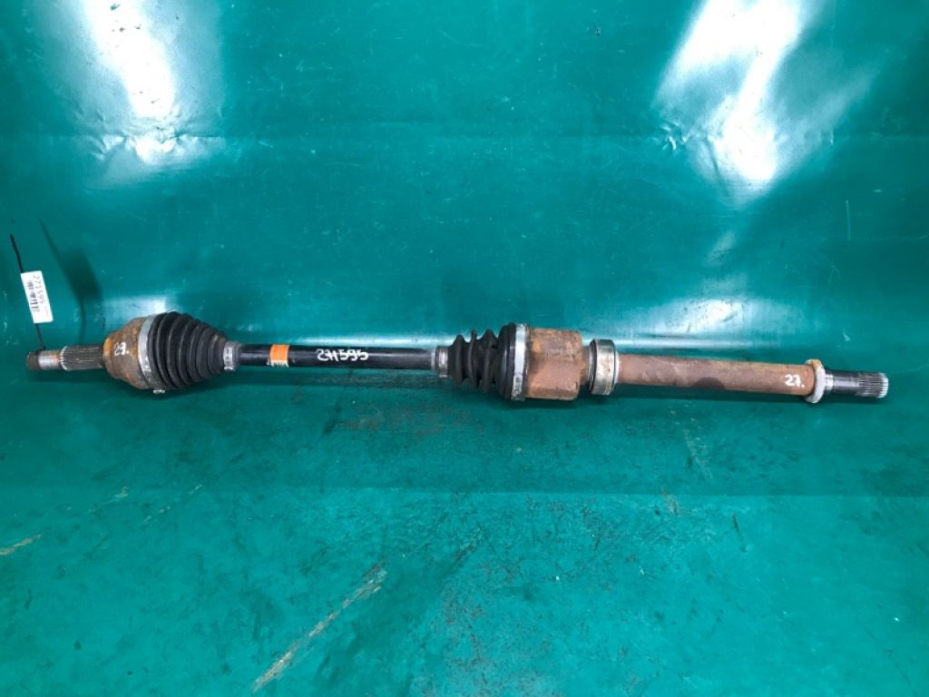 39100-95B0A | Привід передній прав. NISSAN NV200 USA 13-