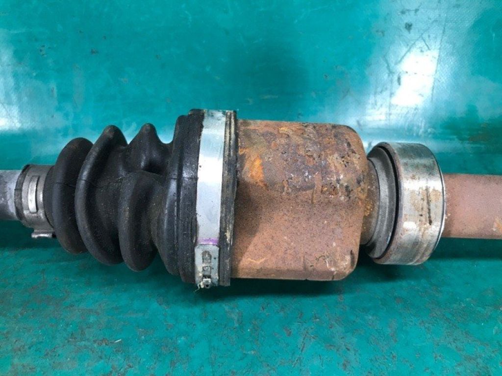 39100-95B0A | Привід передній прав. NISSAN NV200 USA 13- - Фото 4