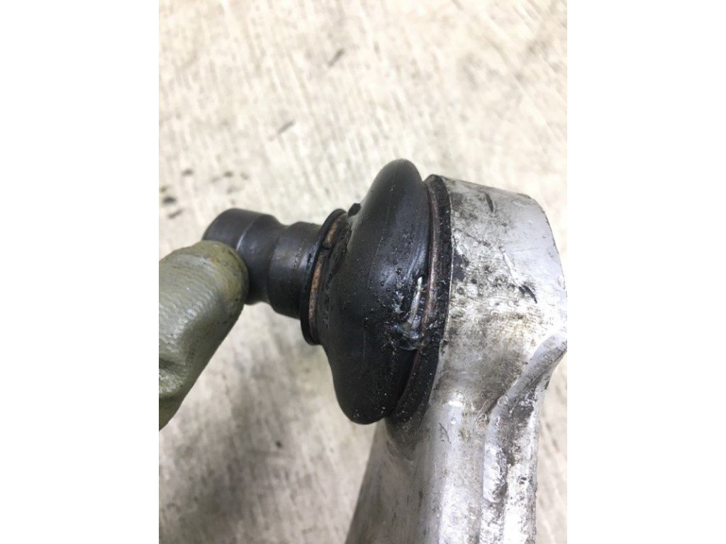 BV6Z-3078-G | Рычаг передней подвески нижний прав. FORD FOCUS 10-18 - Фото 9