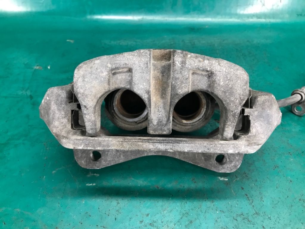 45018-TZ3-A00 | Суппорт тормозной передн. прав. ACURA TLX 14-17 - Фото 3