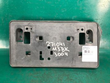 Майданчик номерного знаку передн. MAZDA 3 BK 03-08