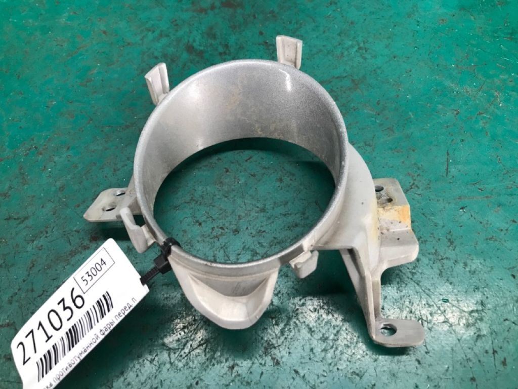 BN9C-50-C12A | Накладка протитуманної фари передн. прав. MAZDA 3 BK 03-08 - Фото 3