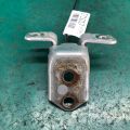 F151-59-210 | Петля двері верхня передн. лів. MAZDA 3 BK 03-08