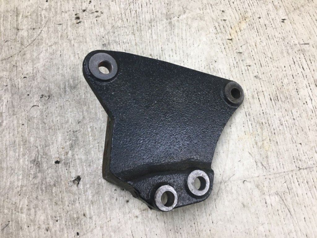 68065747AB | Кронштейн двигуна прав. JEEP PATRIOT 10-17 - Фото 4