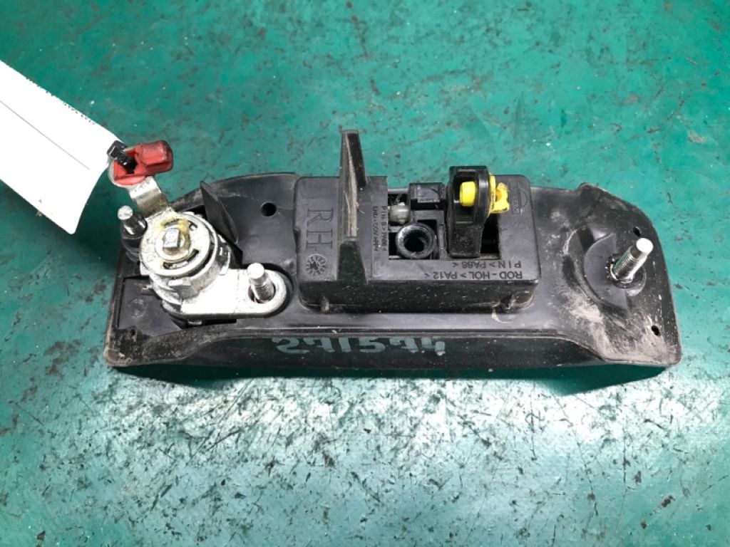 82606-3LM0B | Ручка двері зовнішня прав. NISSAN NV200 USA 13- - Фото 3