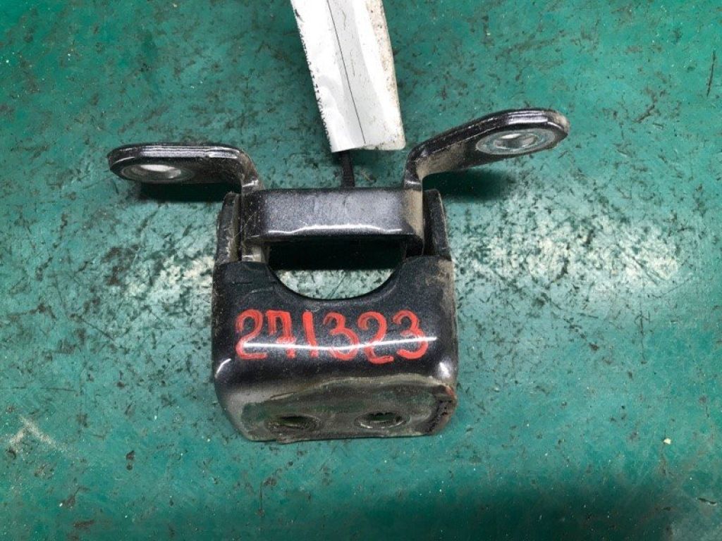 67950-SNE-A01ZZ | Петля двери верхняя задн. лев. ACURA RDX 12-19