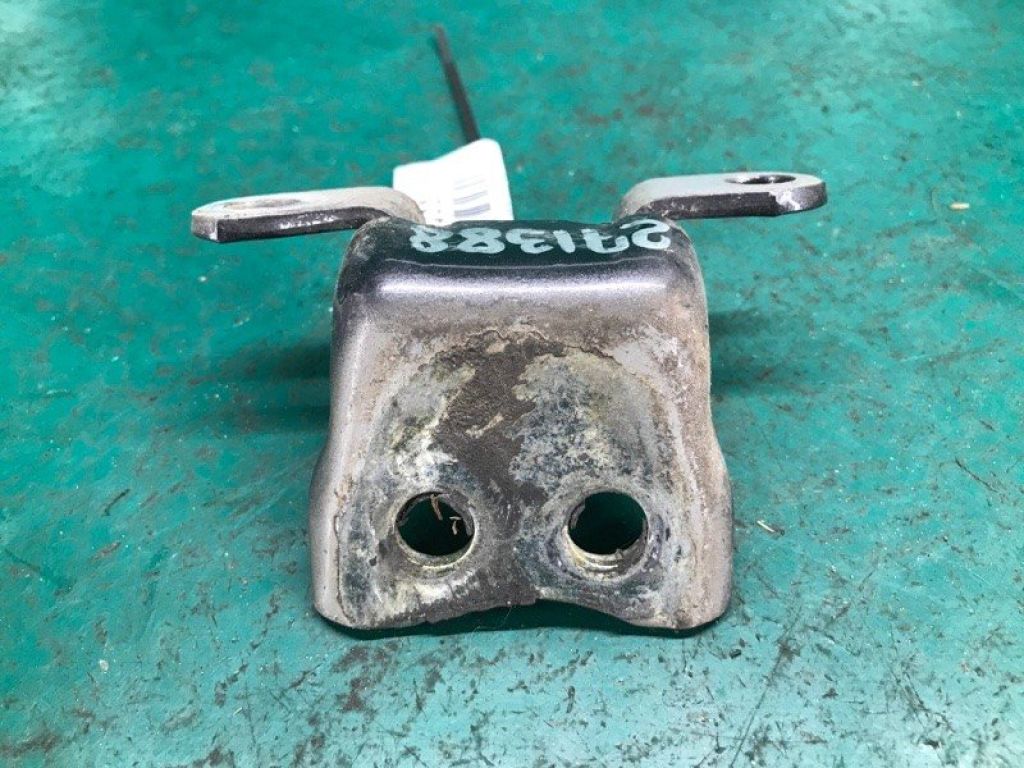 67460-SDA-A01ZZ | Петля двери нижняя передн. лев. ACURA RDX 12-19