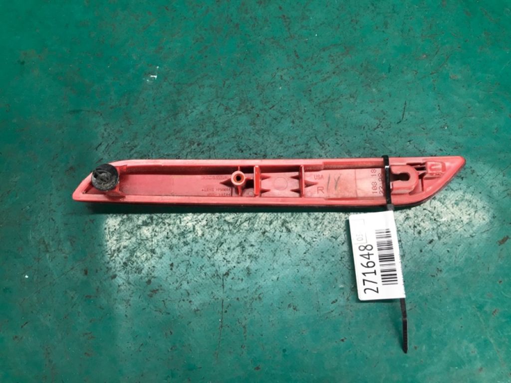 33505-TS8-A52 | катафот R правий задн. ACURA RDX 12-19 - Фото 2