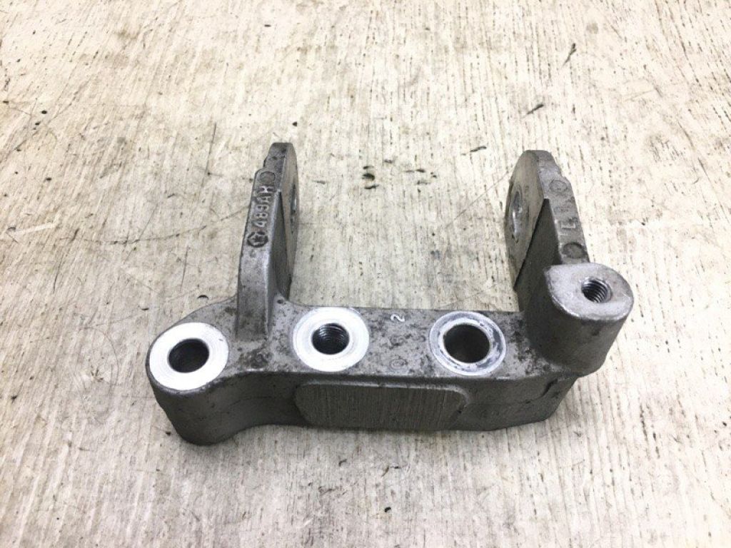 68065747AB | Кронштейн двигуна JEEP PATRIOT 10-17 - Фото 2