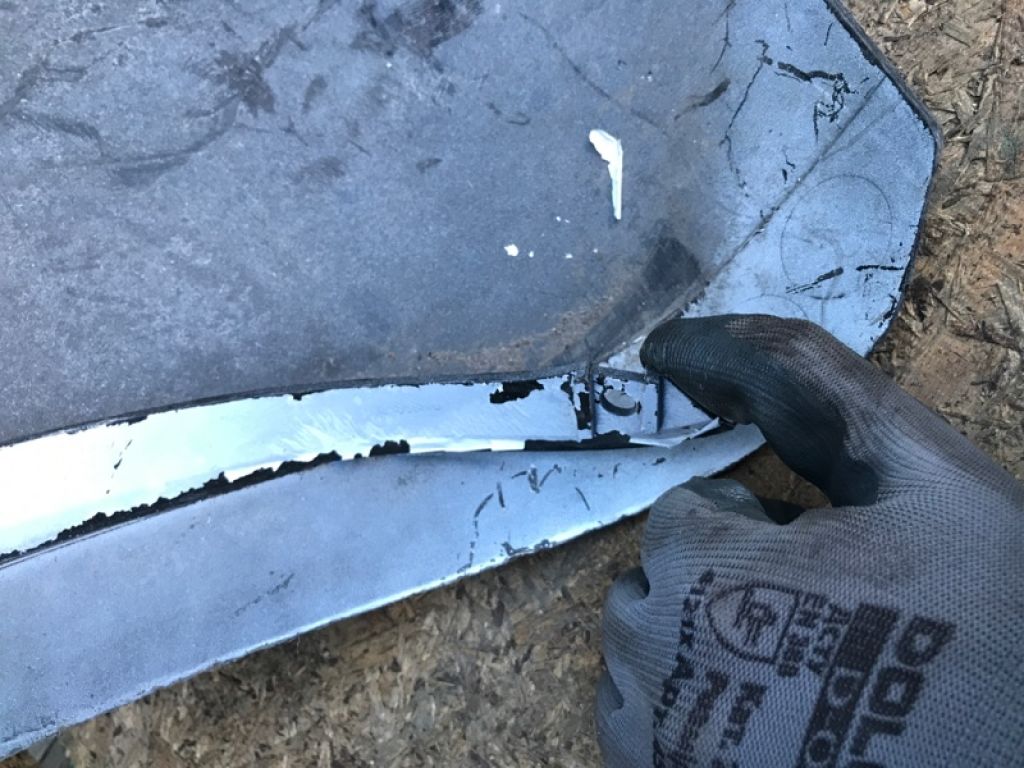 1SX75TZZAA | Бампер задній DODGE DART 12-16 - Фото 12