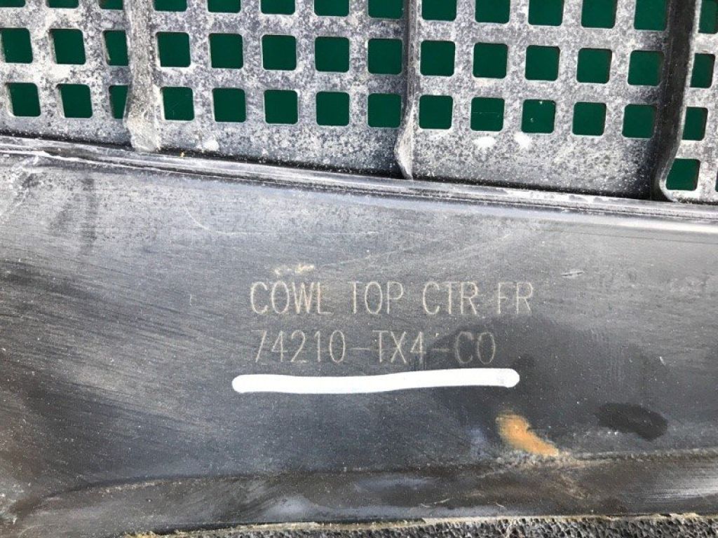 74218-TX4-C00 | Пластик под лобовое стекло / Жабо ACURA RDX 12-19 - Фото 8