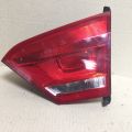 561 945 094 C | Фонарь внутренний прав. VOLKSWAGEN PASSAT B7 11-15