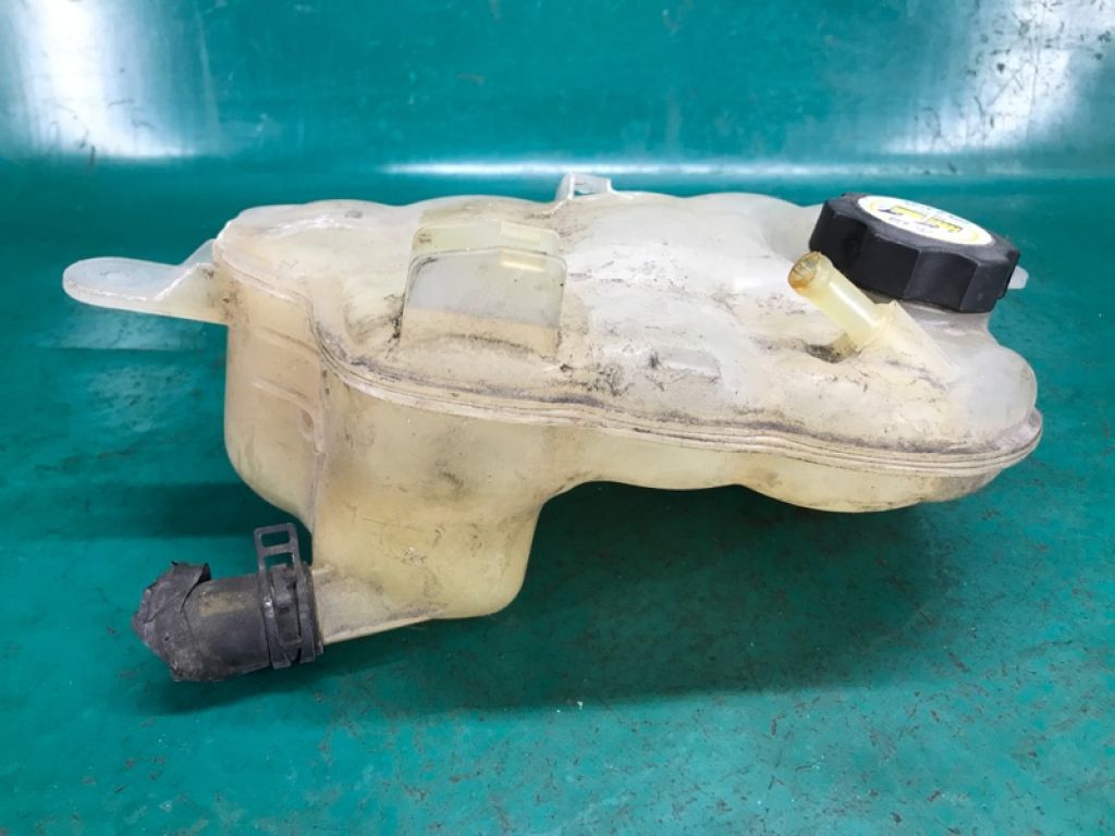 L518-15-350A | Бачок расширительный MAZDA 6 GH 07-12 - Фото 3